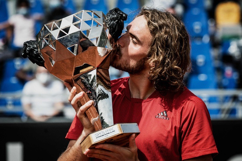  西西帕斯单反建功，雅典赛主场折桂